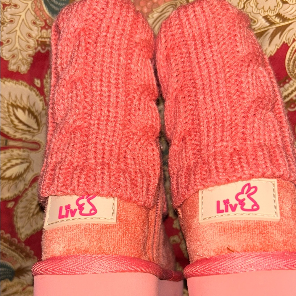 Liv Kids Coral Boots please see size chart